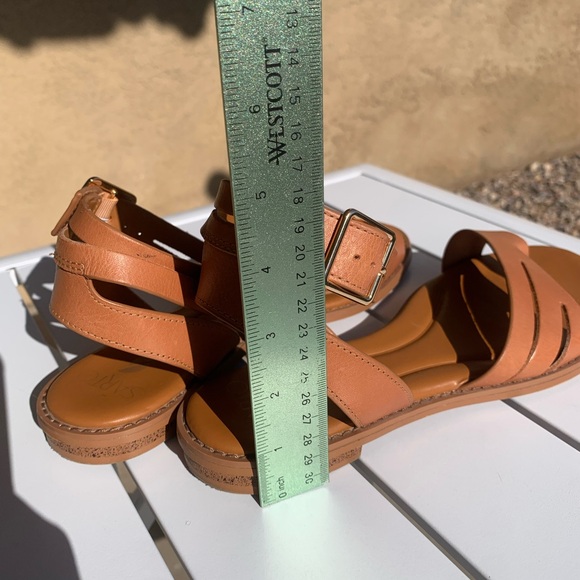 Sarto brown leather sandals size 9.5 M - Picture 5 of 13